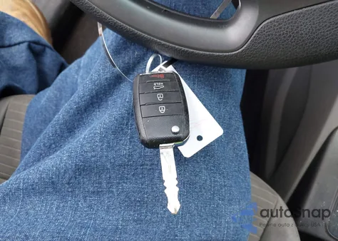 2015 Kia Forte Lx из США, поврежденный, VIN KNAFX4A60F5400696